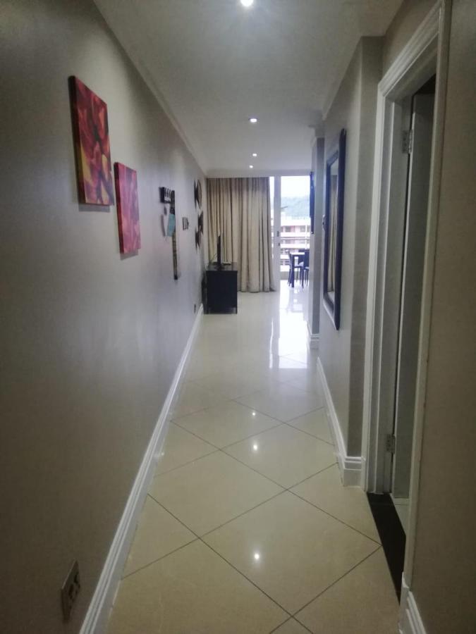 THE SAILS -SEA VIEW 2 sleeper apartment POINT WATERFRONT Durban Buitenkant foto